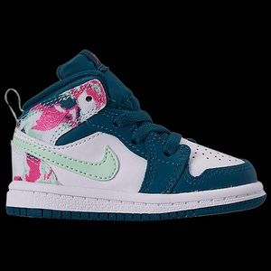 Air Jordan 1 Mid TD Green Abyss Frosted Spruce